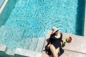 Отель Sunny Villas Resort & Spa  Ханиоти